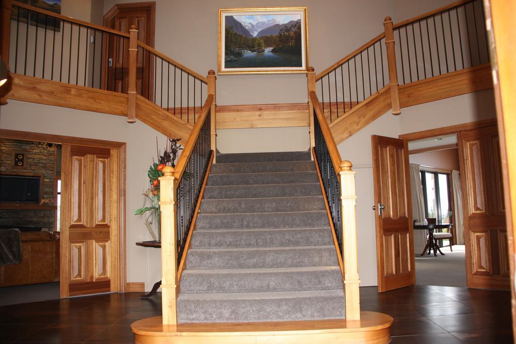 Dock Bay Lodge 테아나우 외부 사진